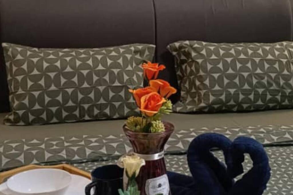 Cozy Sky Trees 4 Guests, Balcony, Netflix And Big Tv A08 Apartment Johor Bahru